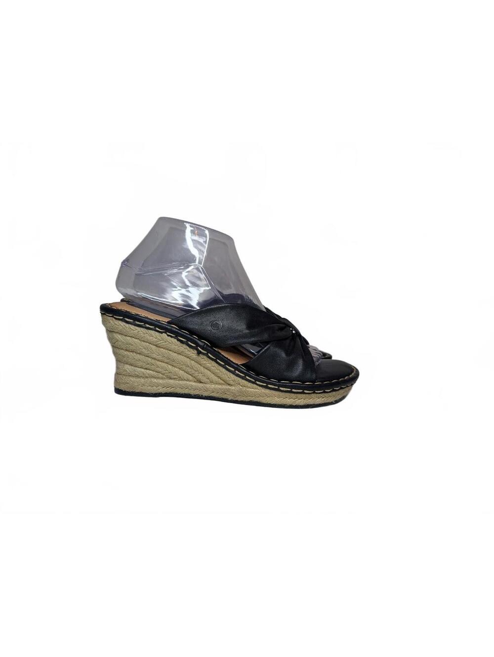 Born black leather espadrille wedge thong sandals size 9